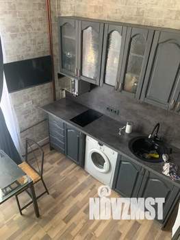 Студия квартира, посуточно, 35м2, 2/3 этаж