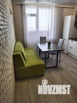 1-к квартира, посуточно, 49м2, 1/1 этаж