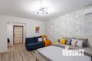 1-к квартира, посуточно, 38м2, 1/10 этаж