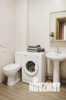 2-к квартира, посуточно, 70м2, 7/25 этаж