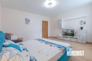 1-к квартира, посуточно, 47м2, 1/1 этаж