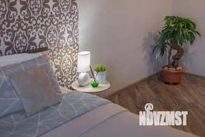 1-к квартира, посуточно, 42м2, 8/10 этаж