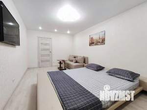 1-к квартира, посуточно, 44м2, 1/1 этаж