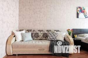 1-к квартира, посуточно, 51м2, 15/24 этаж