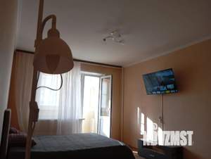 1-к квартира, посуточно, 39м2, 4/9 этаж