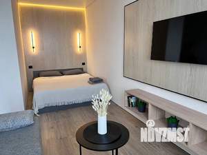 Студия квартира, посуточно, 35м2, 12/25 этаж