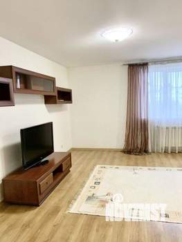 3-к квартира, на длительный срок, 125м2, 5/10 этаж