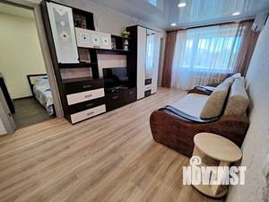 1-к квартира, посуточно, 50м2, 1/1 этаж