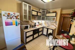 1-к квартира, посуточно, 37м2, 4/14 этаж