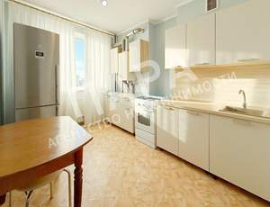 1-к квартира, на длительный срок, 37м2, 7/10 этаж