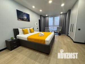 Студия квартира, посуточно, 33м2, 24/25 этаж