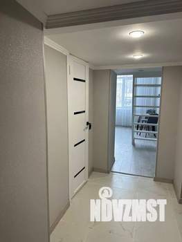 Студия квартира, посуточно, 35м2, 3/3 этаж