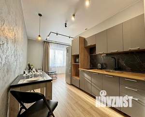 1-к квартира, посуточно, 32м2, 1/21 этаж