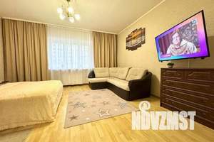 2-к квартира, посуточно, 71м2, 1/10 этаж