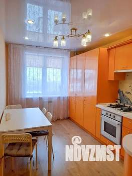 1-к квартира, посуточно, 30м2, 2/3 этаж