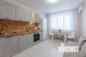 1-к квартира, посуточно, 39м2, 1/1 этаж