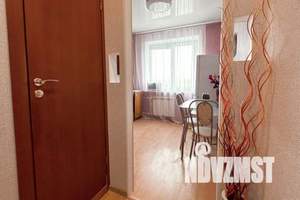 1-к квартира, посуточно, 35м2, 9/9 этаж