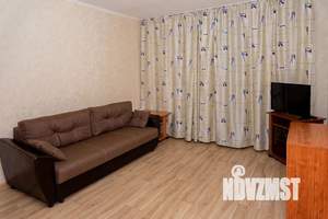 1-к квартира, посуточно, 38м2, 12/16 этаж