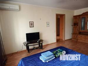 1-к квартира, посуточно, 46м2, 9/10 этаж