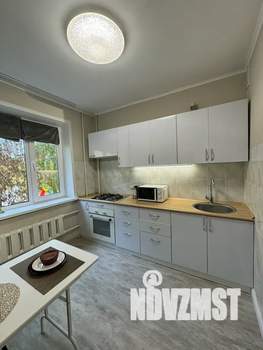 1-к квартира, посуточно, 32м2, 2/9 этаж