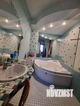3-к квартира, на длительный срок, 122м2, 7/8 этаж