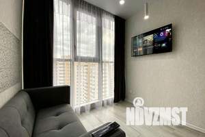 1-к квартира, посуточно, 42м2, 18/23 этаж