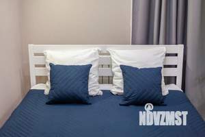 1-к квартира, посуточно, 30м2, 4/15 этаж