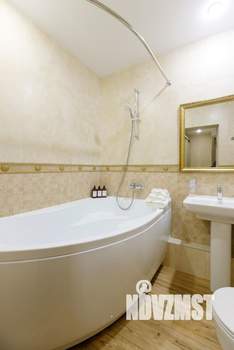 2-к квартира, посуточно, 79м2, 1/1 этаж