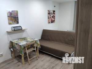 Студия квартира, посуточно, 32м2, 1/22 этаж