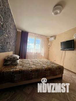 1-к квартира, посуточно, 55м2, 11/16 этаж