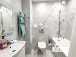 1-к квартира, посуточно, 42м2, 4/16 этаж