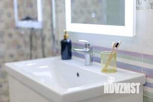 1-к квартира, посуточно, 40м2, 16/17 этаж