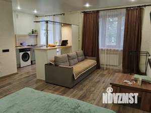 Студия квартира, посуточно, 36м2, 2/8 этаж