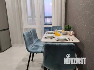 1-к квартира, посуточно, 42м2, 1/1 этаж