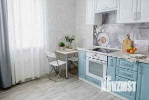 Студия квартира, посуточно, 34м2, 3/25 этаж