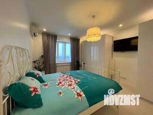 1-к квартира, посуточно, 42м2, 1/1 этаж