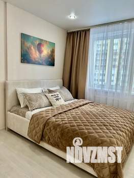 1-к квартира, посуточно, 42м2, 3/27 этаж