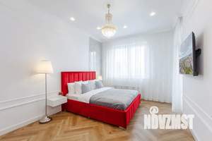 1-к квартира, посуточно, 40м2, 20/34 этаж