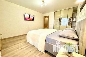 1-к квартира, посуточно, 43м2, 12/20 этаж