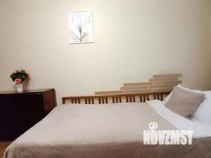 2-к квартира, посуточно, 56м2, 1/1 этаж