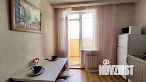 1-к квартира, посуточно, 35м2, 9/18 этаж