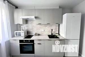 1-к квартира, посуточно, 36м2, 3/9 этаж