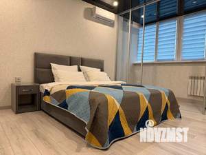 1-к квартира, посуточно, 45м2, 3/25 этаж