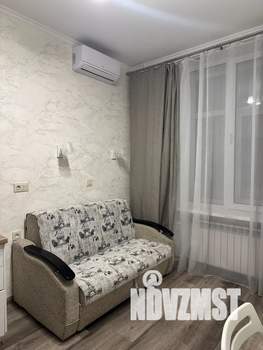 Студия квартира, посуточно, 20м2, 1/3 этаж