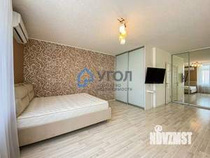 Студия квартира, на длительный срок, 50м2, 12/21 этаж