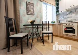 Студия квартира, посуточно, 32м2, 2/4 этаж