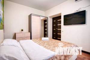 2-к квартира, посуточно, 40м2, 8/18 этаж
