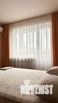 1-к квартира, посуточно, 38м2, 7/9 этаж