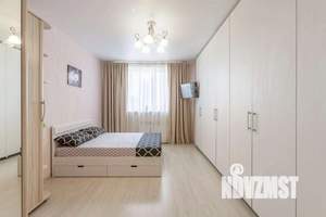 1-к квартира, посуточно, 47м2, 1/1 этаж