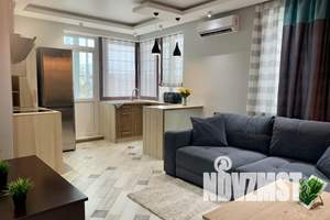 1-к квартира, посуточно, 42м2, 7/22 этаж